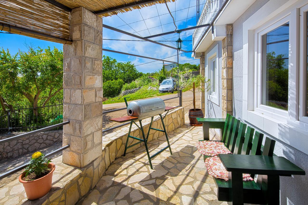 Apartman Kunjic Krimovica Exterior photo